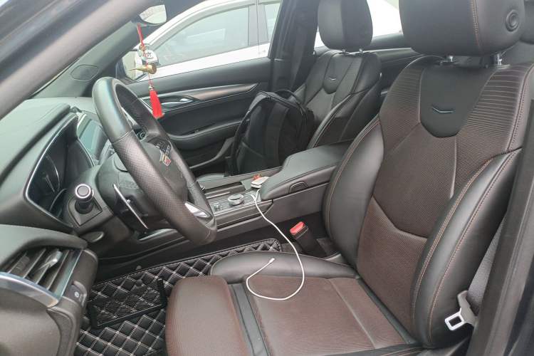 Used Cadillac CT5 2020 Updated 28T Leading Sporty Version Left Front Seat