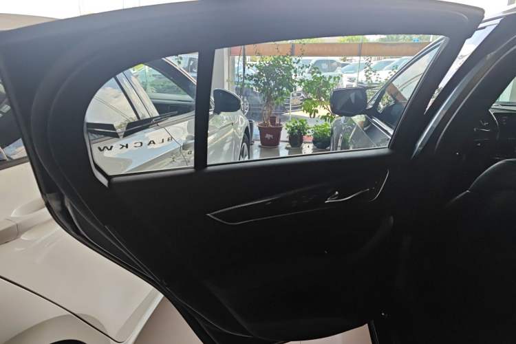 Used Cadillac CT5 2020 28T Tech Edition Left Rear Door Interior