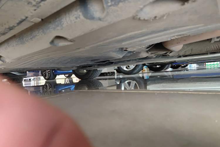 Used Cadillac CT5 2020 28T Tech Edition Right Side Sill