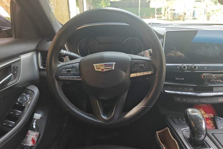 Used Cadillac CT5 2020 Updated 28T Leading Sporty Version Steering Wheel