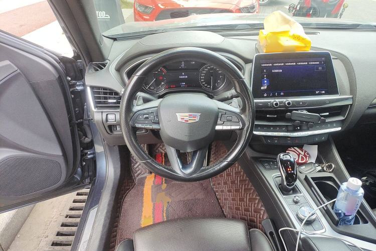 Used Cadillac CT5 2020 28T Leading Sport Model Steering Wheel