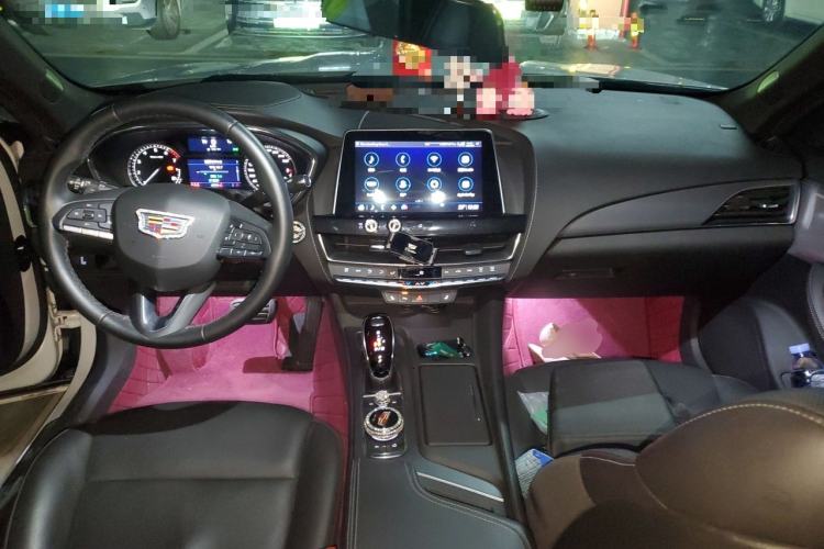 Used Cadillac CT5 2020 Revised Version 28T Luxury Edition Center Console
