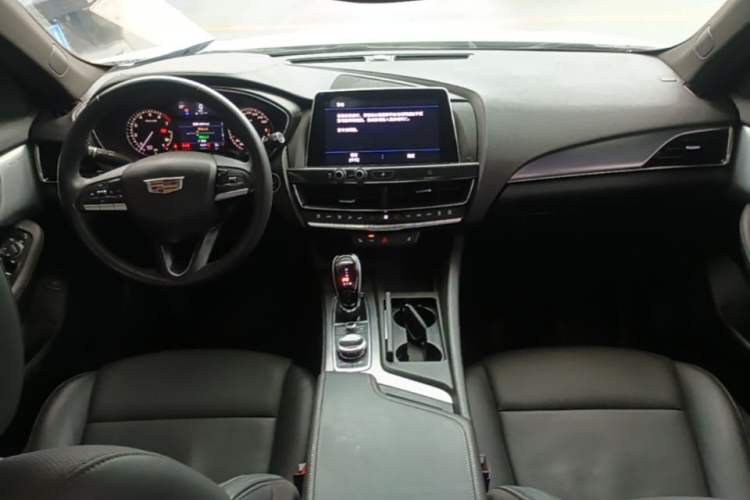 Used Cadillac CT5 2020 Revised Version 28T Luxury Edition Center Console