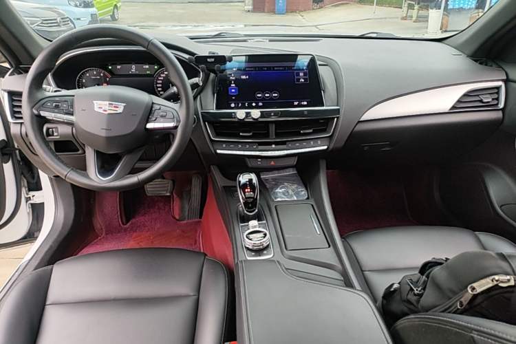 Used Cadillac CT5 2020 Revised Version 28T Fashion Edition Center Console