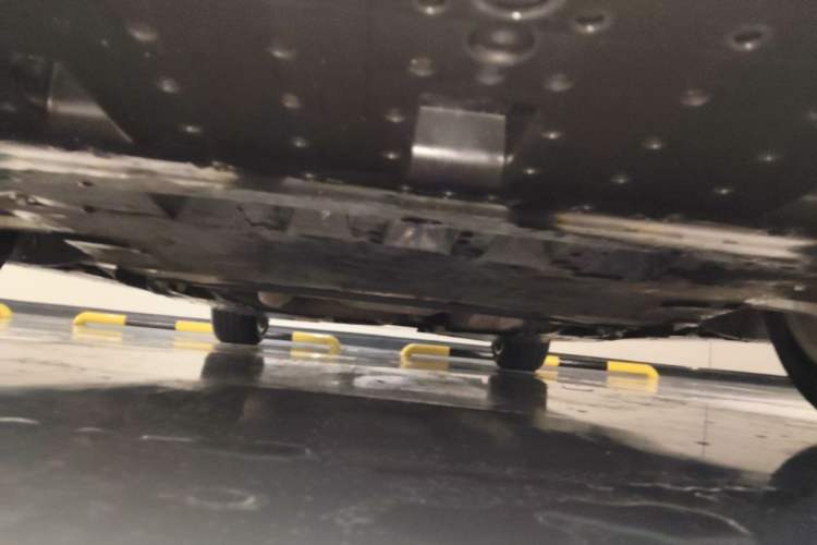 Used Cadillac CT5 2020 28T Leading Sport Model Chassis Front