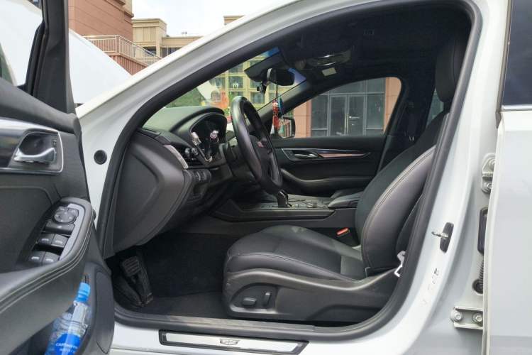 Used Cadillac CT5 2020 28T Tech Edition Driver Seat