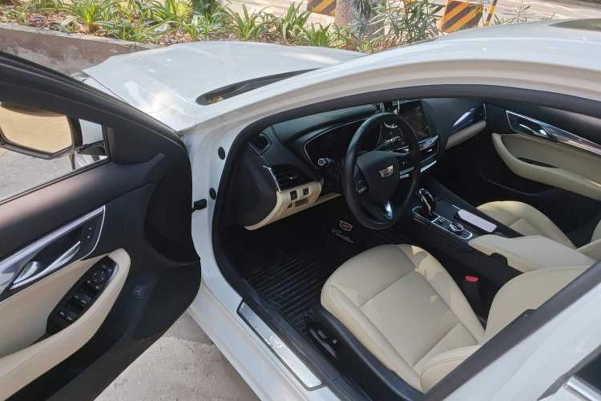 Used Cadillac CT5 2020 28T Fashion Edition Driver Seat
