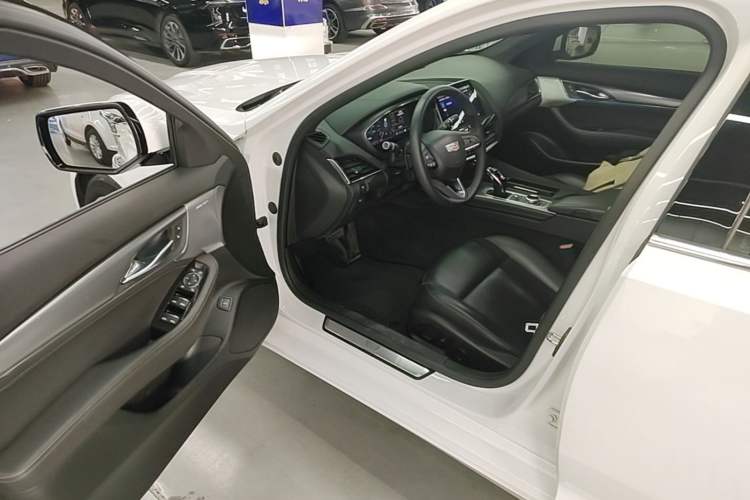 Used Cadillac CT5 2020 Revised Version 28T Luxury Edition Driver Seat