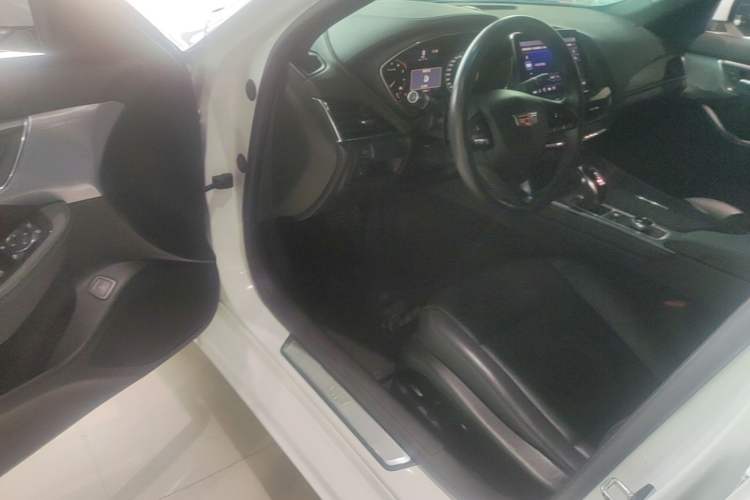 Used Cadillac CT5 2020 28T Luxury Version Driver Seat