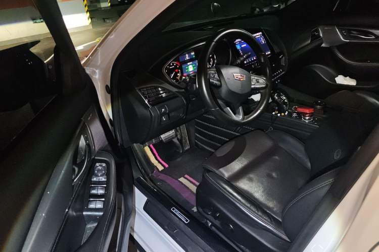 Used Cadillac CT5 2020 Updated 28T Leading Sporty Version Driver Seat