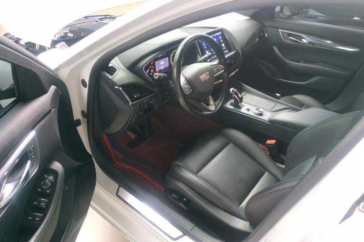 Used Cadillac CT5 2020 28T Fashion Edition Driver Seat