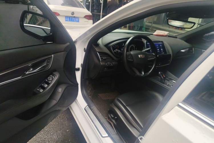 Used Cadillac CT5 2020 28T Fashion Edition Driver Seat