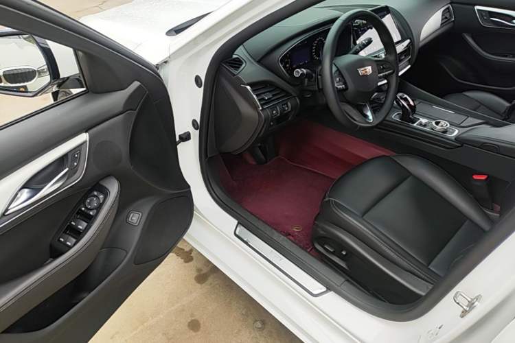 Used Cadillac CT5 2020 Revised Version 28T Fashion Edition Driver Seat