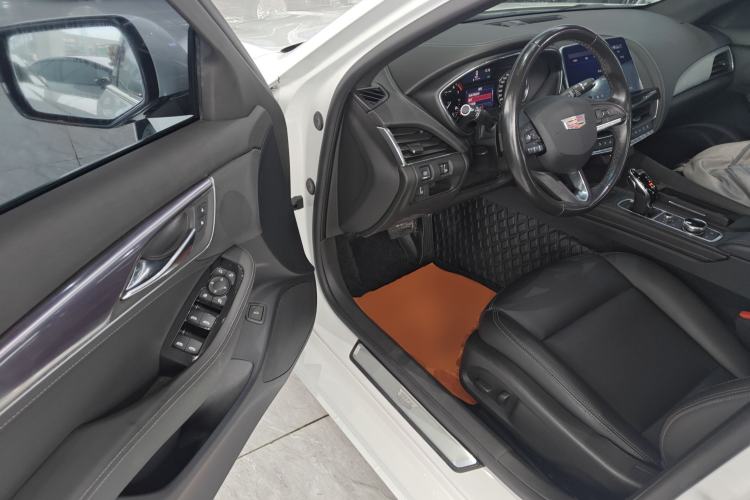 Used Cadillac CT5 2020 28T Fashion Edition Driver Seat