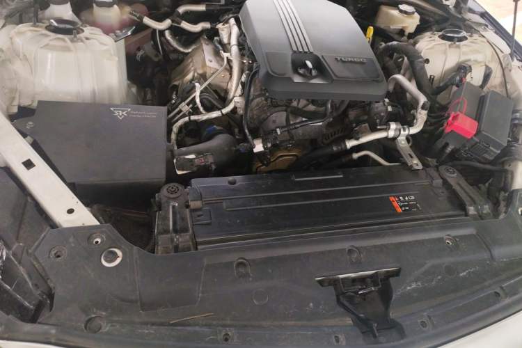 Used Cadillac CT5 2020 28T Luxury Version Engine Bay