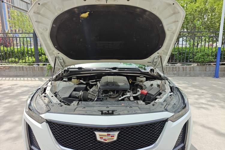 Used Cadillac CT5 2020 Updated 28T Leading Sporty Version Engine Bay