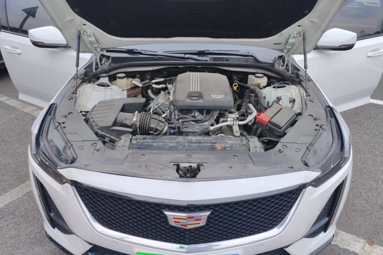 Used Cadillac CT5 2020 Updated 28T Leading Sporty Version Engine Bay