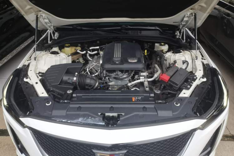 Used Cadillac CT5 2020 Updated 28T Leading Sporty Version Engine Bay