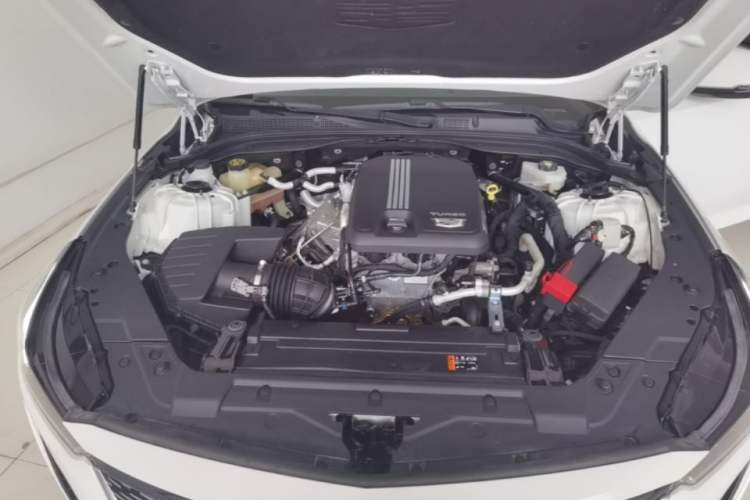Used Cadillac CT5 2020 Revised Version 28T Luxury Edition Engine Bay