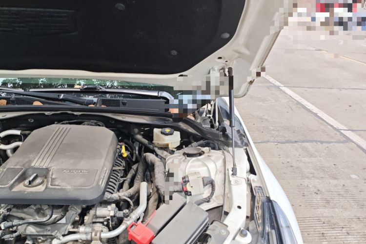 Used Cadillac CT5 2020 28T Luxury Version Engine Bay Left