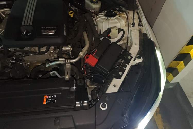 Used Cadillac CT5 2020 Updated 28T Leading Sporty Version Engine Bay Left