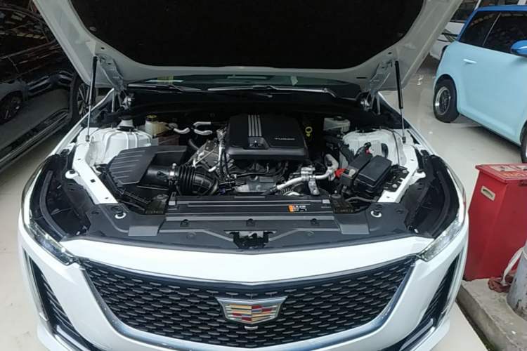 Used Cadillac CT5 2020 28T Fashion Edition Engine Bay