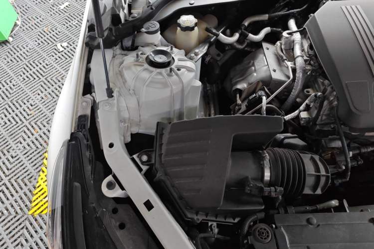 Used Cadillac CT5 2020 28T Fashion Edition Engine Bay Right