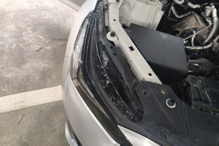 Used Cadillac CT5 2020 28T Luxury Version Engine Bay Right