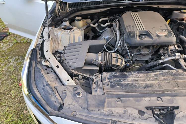 Used Cadillac CT5 2020 Revised Version 28T Luxury Edition Engine Bay Right