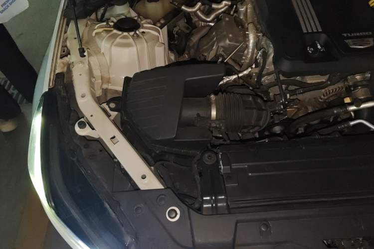 Used Cadillac CT5 2020 Updated 28T Leading Sporty Version Engine Bay Right