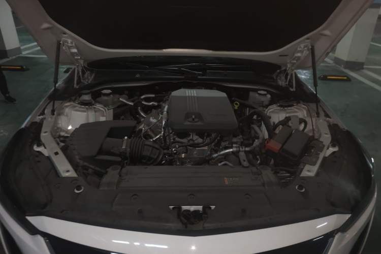 Used Cadillac CT5 2020 28T Leading Sport Model Engine Bay