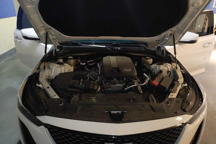 Used Cadillac CT5 2020 Revised Version 28T Luxury Edition Engine Bay