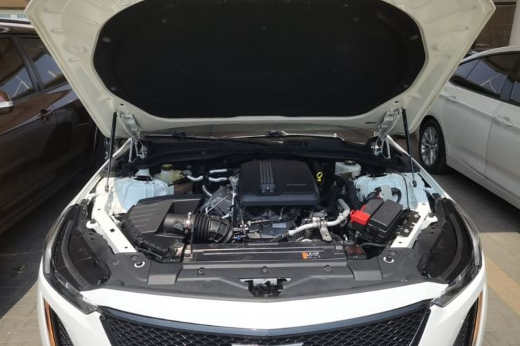 Used Cadillac CT5 2020 28T Platinum Sport Edition Engine Bay