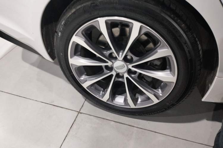 Used Cadillac CT5 2020 28T Leading Sport Model Exterior 2