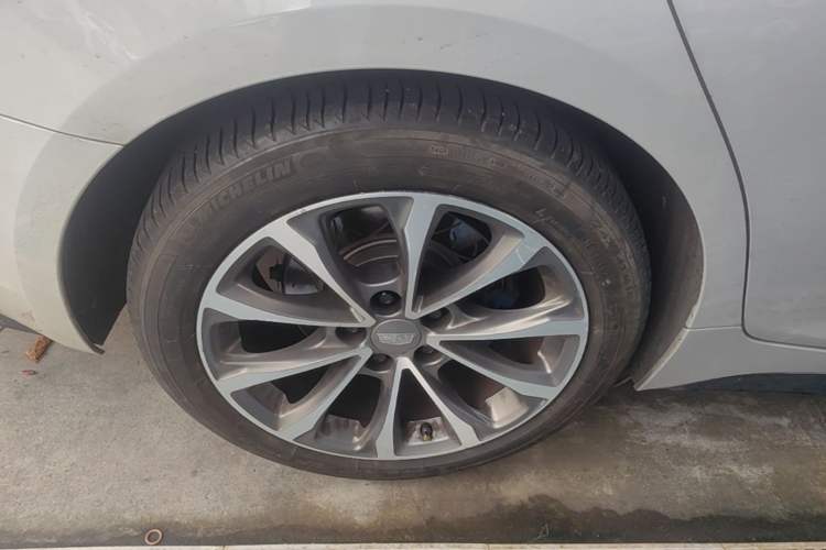Used Cadillac CT5 2020 28T Leading Sport Model Exterior 3