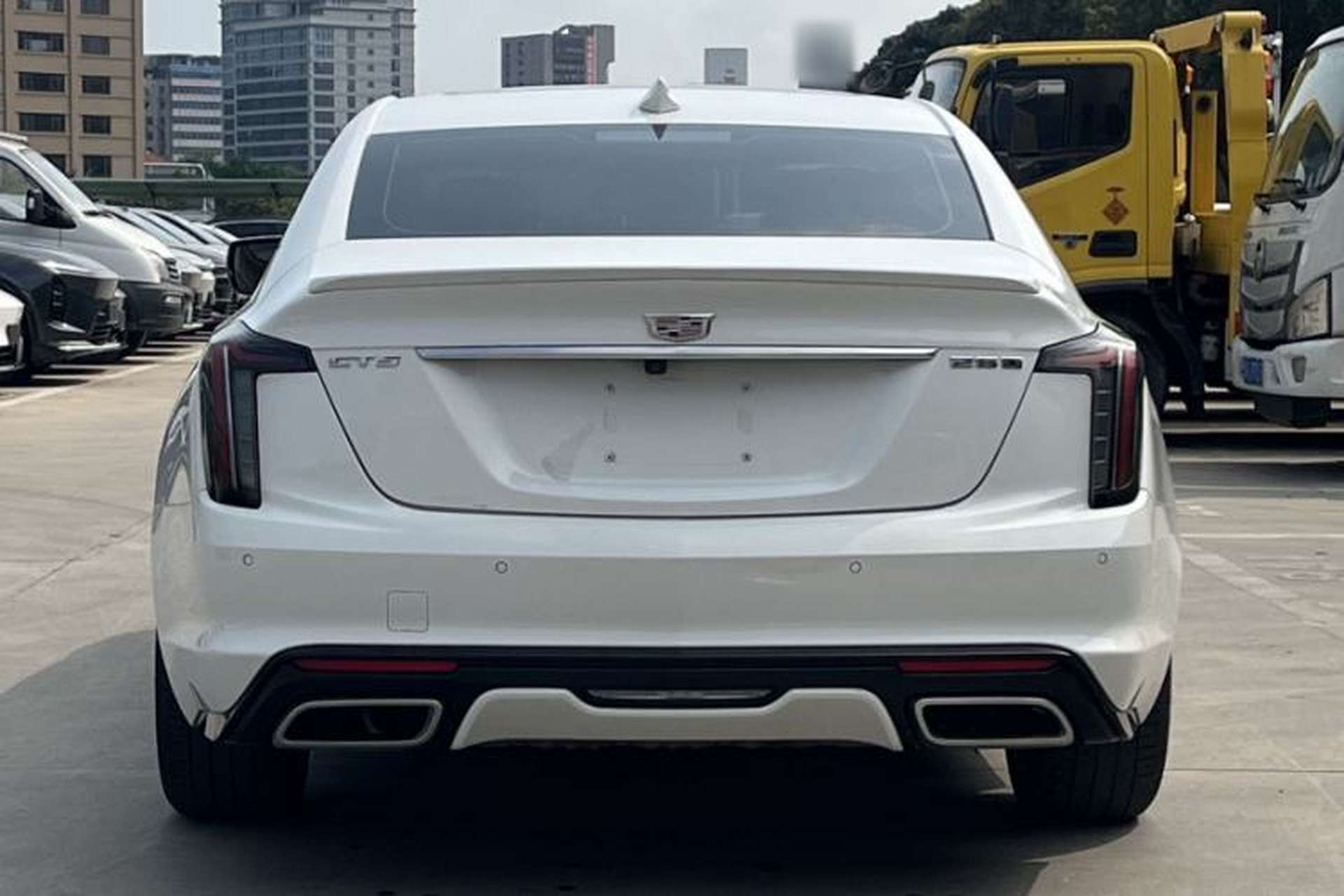 Used Cadillac CT5 2020 Updated 28T Leading Sporty Version Exterior 3