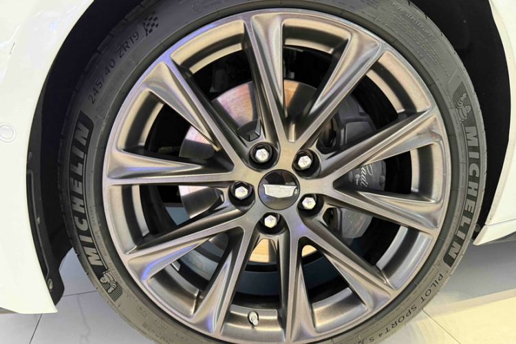 Used Cadillac CT5 2020 28T Platinum Sport Edition Exterior 5