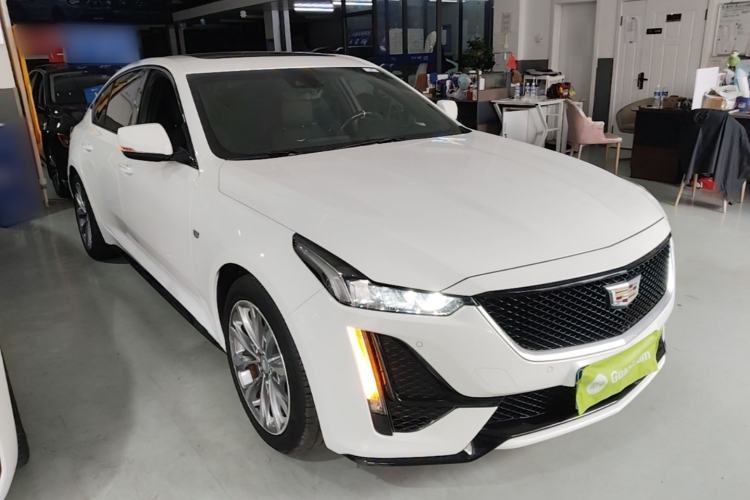 Used Cadillac CT5 2020 Updated 28T Leading Sporty Version Front Right 45 Deg