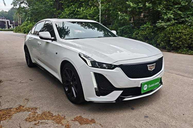 Used Cadillac CT5 2020 Revised 28T Platinum Sport Edition Front Right 45 Deg