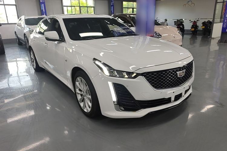 Used Cadillac CT5 2020 Revised Version 28T Luxury Edition Front Right 45 Deg