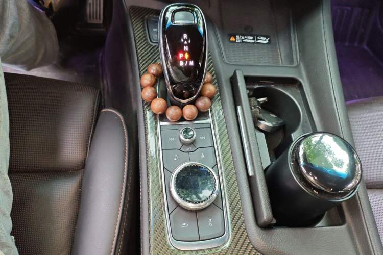 Used Cadillac CT5 2020 Revised 28T Platinum Sport Edition Gear Lever
