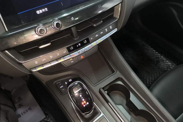 Used Cadillac CT5 2020 Revised Version 28T Fashion Edition Gear Lever