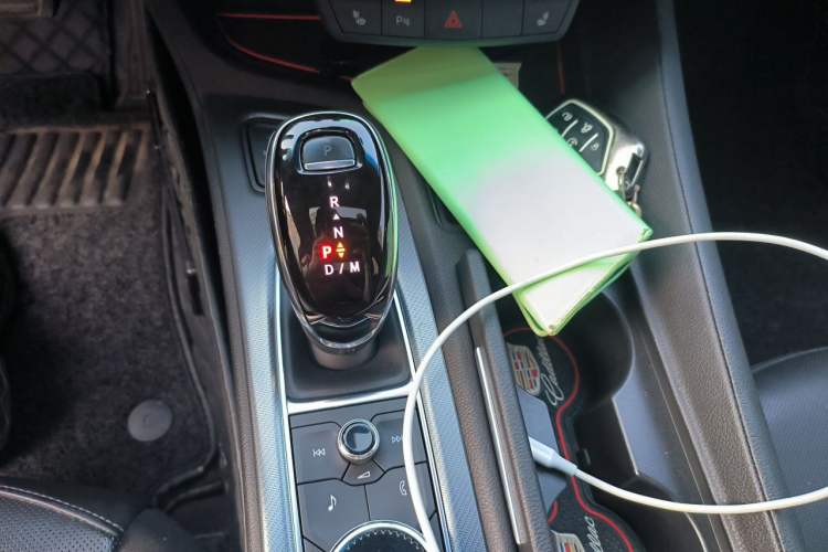 Used Cadillac CT5 2020 Revised Version 28T Luxury Edition Gear Lever