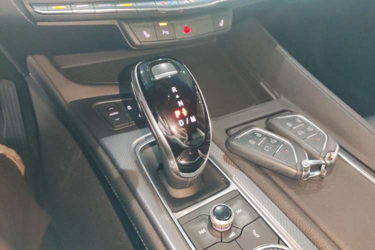 Used Cadillac CT5 2020 28T Luxury Version Gear Lever