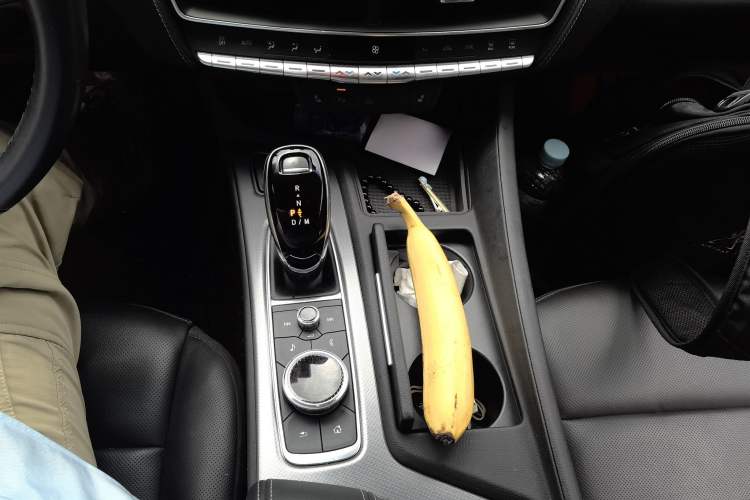 Used Cadillac CT5 2020 Revised Version 28T Luxury Edition Gear Lever