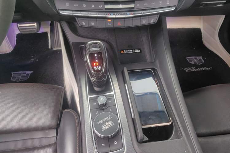 Used Cadillac CT5 2020 28T Leading Sport Model Gear Lever