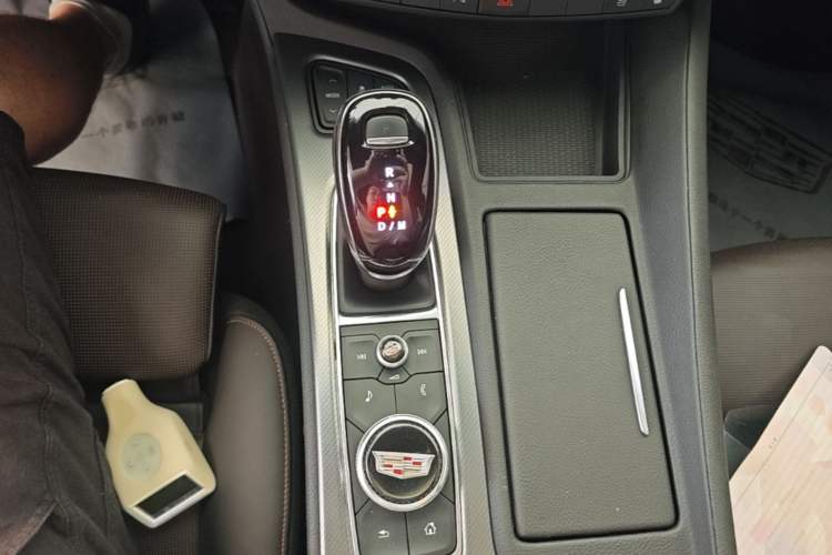 Used Cadillac CT5 2020 28T Leading Sport Model Gear Lever