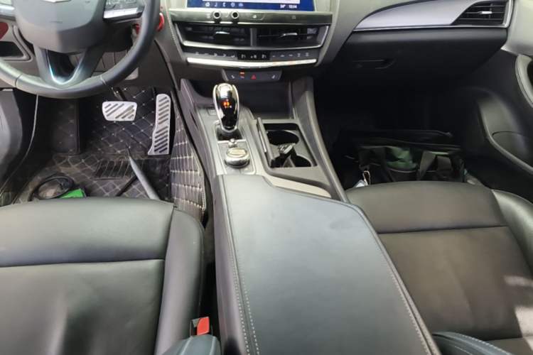 Used Cadillac CT5 2020 Revised Version 28T Luxury Edition Gear Lever