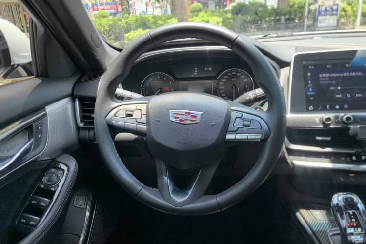 Used Cadillac CT5 2020 Revised Version 28T Luxury Edition Interior 2