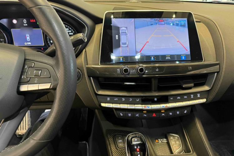 Used Cadillac CT5 2020 28T Platinum Sport Edition Interior 3